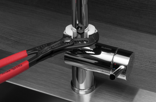 Click Here To Enlarge This Photo Of Link Engineering & Maintenance Supplies Ltd